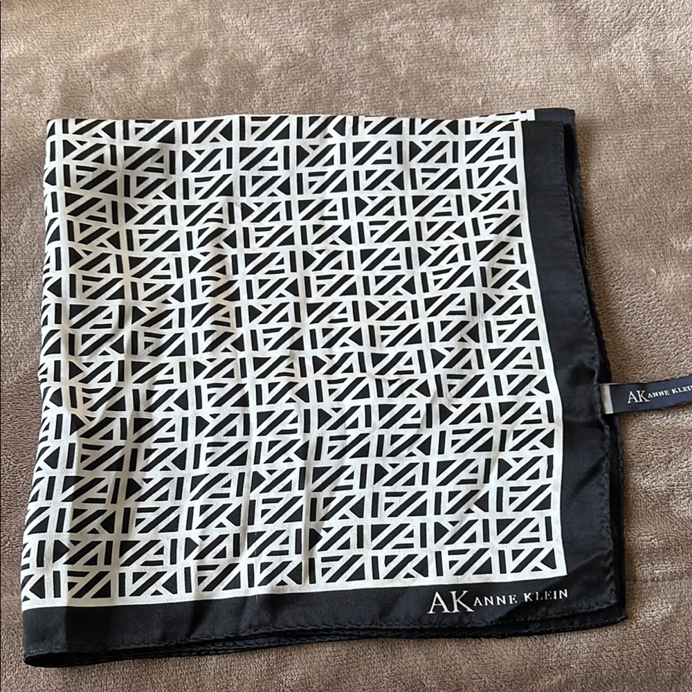 Anne Klein Black and White Geometric Scarf